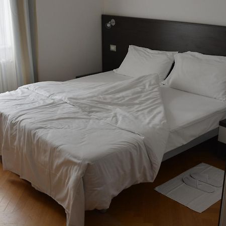 Garni Villa Waiz Roncegno Quarto foto